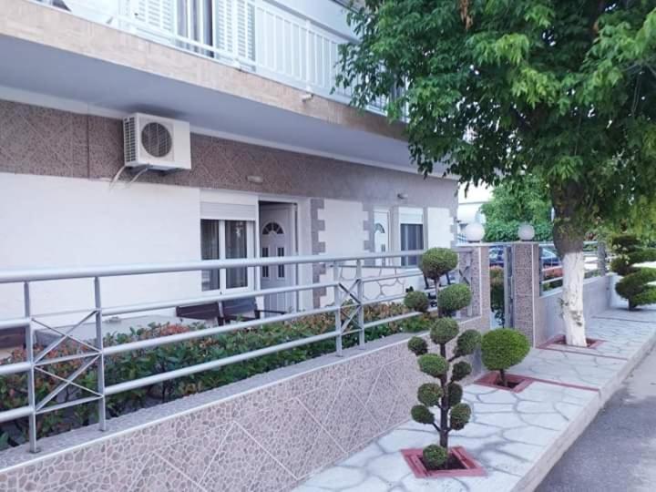 Konstantinos-Elli Rooms Vrasná Eksteriør billede